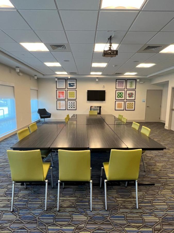 Holiday Inn Express & Suites - Ukiah By Ihg Luaran gambar