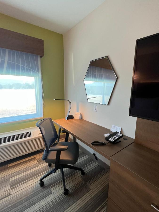 Holiday Inn Express & Suites - Ukiah By Ihg Luaran gambar