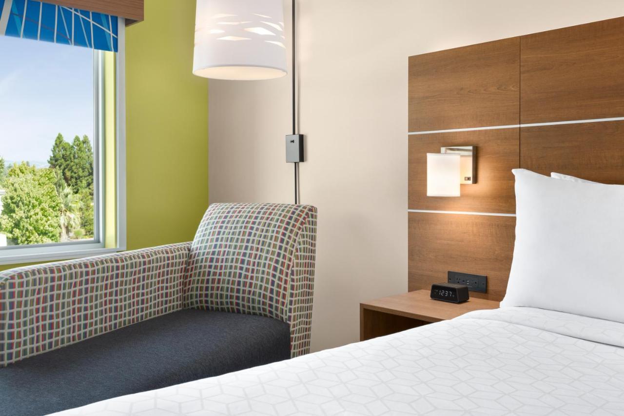 Holiday Inn Express & Suites - Ukiah By Ihg Luaran gambar